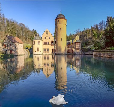 Mespelbrunn su Kalesi, Almanya 