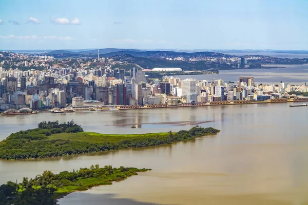 Вид с воздуха на Порту-Алегри в Бразилии — стоковое фото