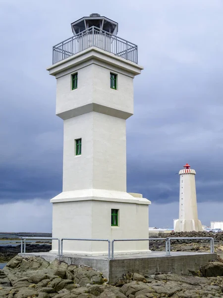 Faro moderno ad Akranes Islanda occidentale — Foto Stock