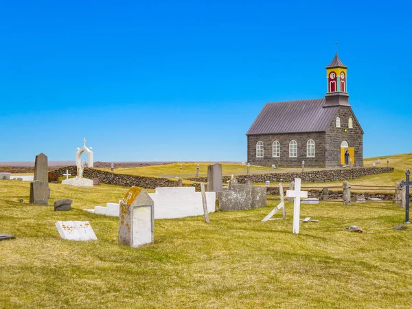 Hvalsneskirkja islandzki Kościół i cmentarz — Zdjęcie stockowe