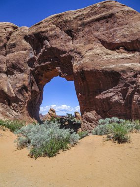 Doğal Köprüler Ulusal Parkı, ABD doğal köprü
