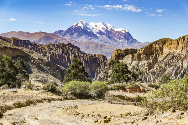 Utsikt över Mount Illimani i La Paz Bolivia — Stockfoto