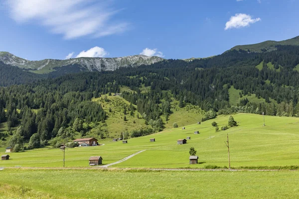 Strada panoramica chiamata Fernpass Strasse in Tirolo sale il mou — Foto Stock