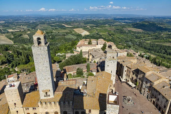 San Gimignano, staré středověké Toskánké město s rezidenční — Stock fotografie