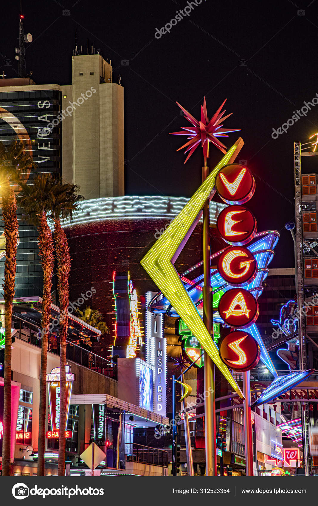 Pløje forklare Agnes Gray Iconic Fremont Street in "Old Las Vegas" features historic casin – Stock  Editorial Photo © Hackman #312523354