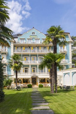 Meran, Bolzano, Tre 'deki Villa Bavyera' nın tarihi görünüşü