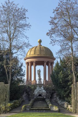 Schwetzingen Sarayı 'ndaki Apollo Tapınağı
