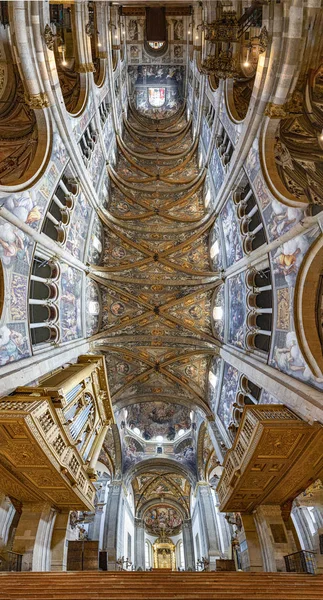 Katedra w Parmie (włoski: Duomo di Parma, Cattedrale di Santa Ma) — Zdjęcie stockowe