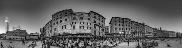 Piazza del Campo in Siena, Toscane, Italië — Stockfoto