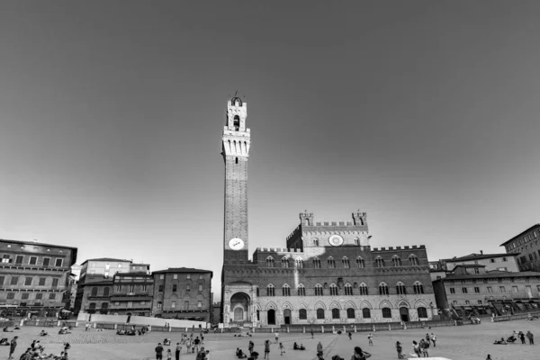 Piazza del Campo en Siena, Toscana, Italia — Foto de Stock