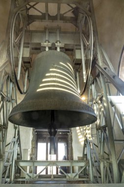 Ana çan, St. Stephans Katedrali 'nin Pummerin' i (Germ 'de)