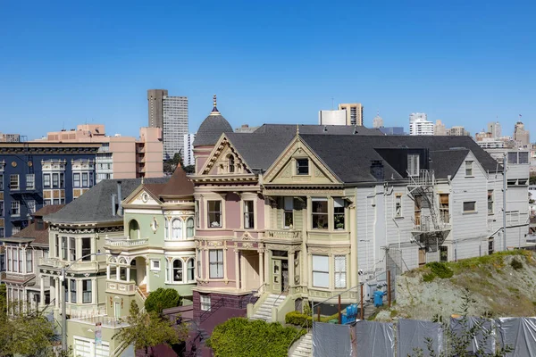 Victorianske hus ved San Francisco-høyder – stockfoto