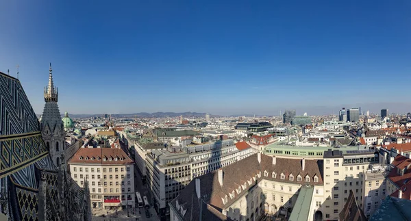 Panoramiczny widok na panoramę Wiednia — Zdjęcie stockowe