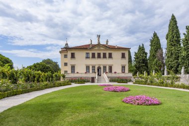 villa Valmarana ai Nani  in Vicenca clipart