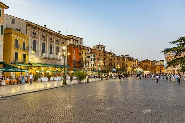 Piazza Bra en la Ópera de Verona — Foto de Stock