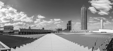 Messeturm: ve Marriott otel Frankfurt Ticaret Fuarı Gr yanındaki