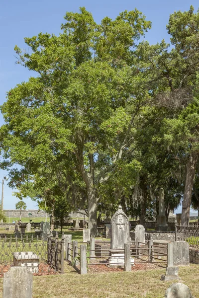 Gamla historiska kyrkogården i Sankt Augustine, Usa — Stockfoto