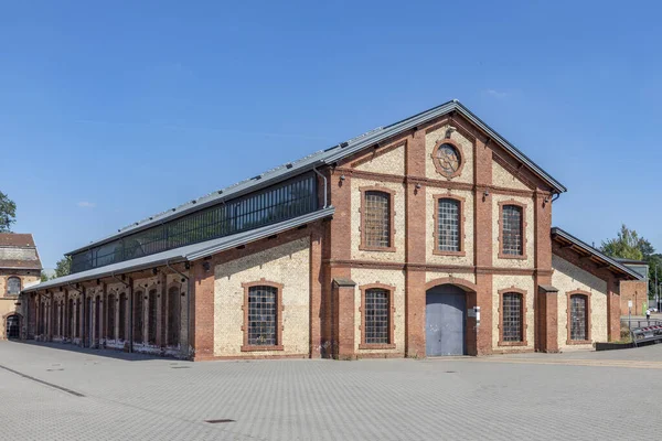 Alte Industriehalle alte Schmelz wurde zum Veranstaltungsort umgebaut — Stockfoto