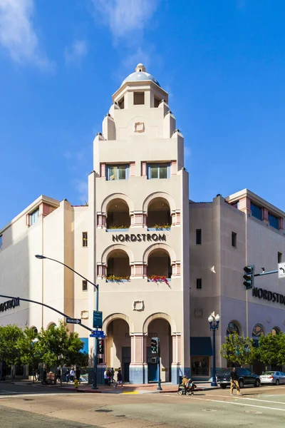 Fachada del centro comercial Nordstrom — Foto de Stock