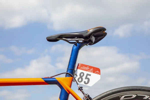 Detalle de la bicicleta en la famosa carrera Frankfurt - Eschborn en S —  Fotos de Stock