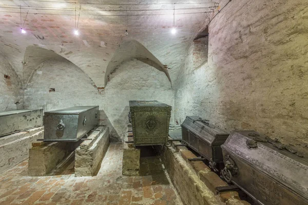 Historic coffin inside historic gothic St Petri church in Wolgas — Stock Photo, Image