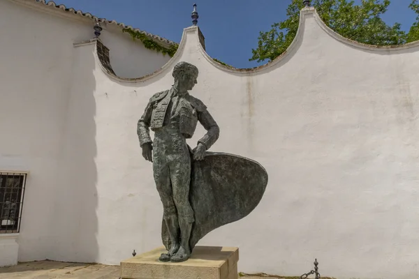 Statue of famous bullfighter Cayetano Ordonez "El nino de la Pal — Stock Photo, Image