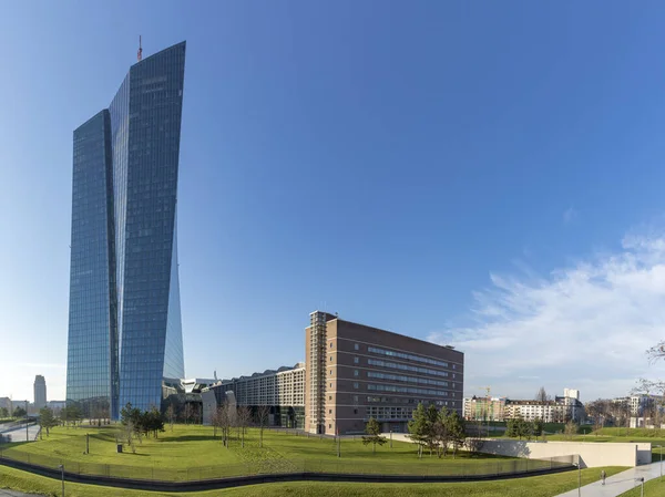 Panoramic view to hafenpark in ostend, frankfurt am Main, German — стоковое фото