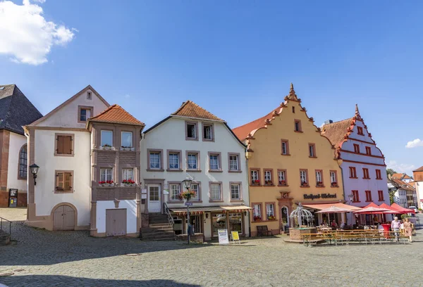 Famosa storica Schlossplatz (terra castello) in Sankt Wendel wi — Foto Stock