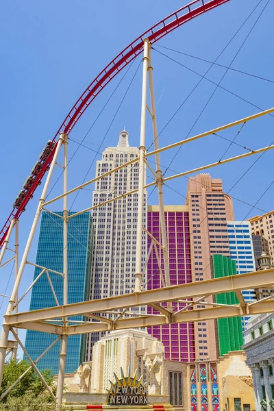 New York-New York resorts in Las Vegas with roller coaster. — Stock Photo, Image