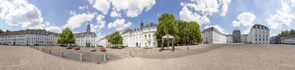Blick von außen auf die Burg in Saarbrücken — Stockfoto