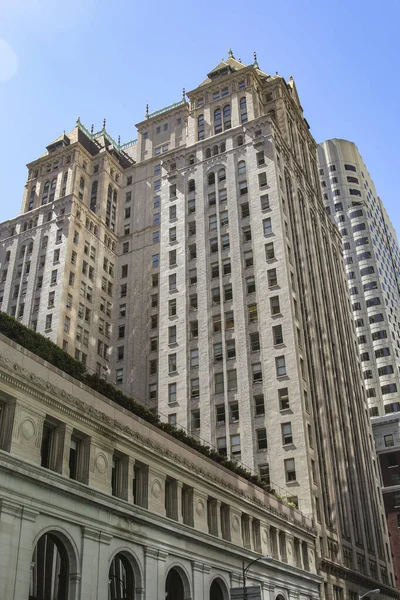 View to Hunter-Dulin building in the Sutter Street — Stock Photo, Image