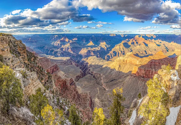 Vista panoramica sul grande canyon al tramonto — Foto Stock