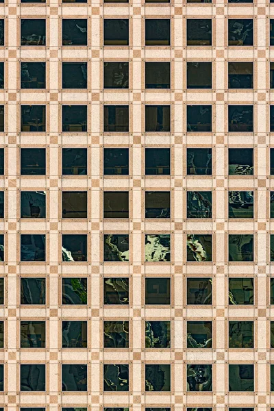 Fachada Arranha Céu Futurista Com Janelas Vidro Formas Retangulares Como — Fotografia de Stock