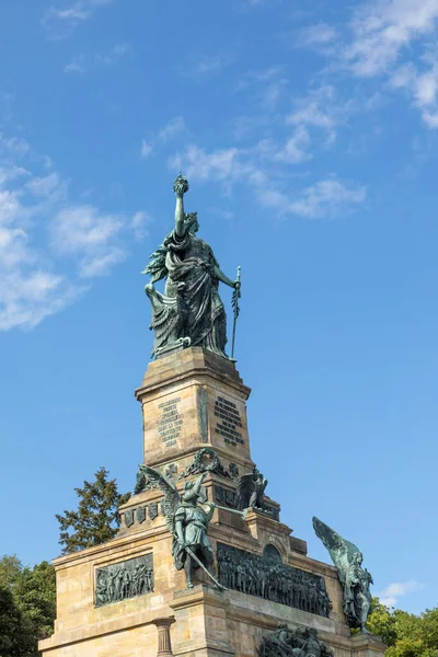 ニーダーヴァルデンクマール Niedwalddenkmal ドイツ統一を記念して1883年に建てられた記念碑である ラデシム ライン ヘッセ近くのニーダーヴァルト — ストック写真