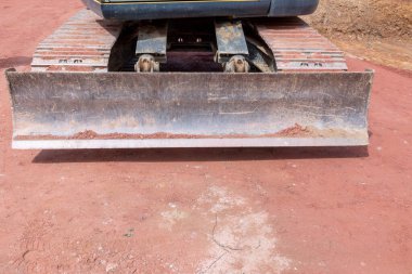 Kızıl Dünya 'da detaylı olarak çıkarıcı kovası.