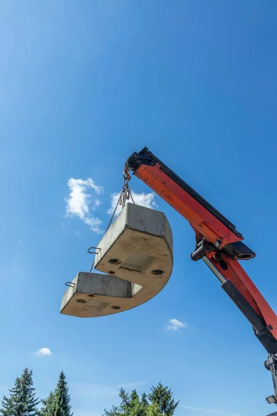 Crane Counterweight Clear Blue Sky — Stock Photo, Image