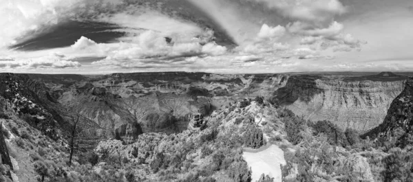 Сценічний Вид Величний Каньйон Під Час Заходу Сонця — стокове фото