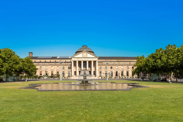 Beroemde Gevel Van Het Casino Wiesbaden Duitsland — Stockfoto