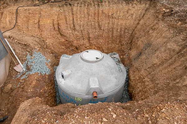 Cisterna Agua Nueva Una Obra Construcción Una Zona Viviendas —  Fotos de Stock