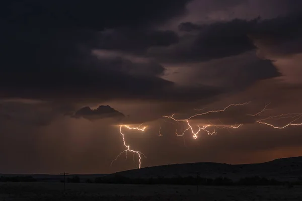 Una Tormenta Rayos Tornadic Mezocyclone Nocturna Dispara Perno Electricidad Suelo —  Fotos de Stock