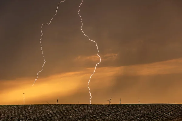 Lightning Storm Sunset Passes Great Plains While Pouring Rain Cracking — Stock Photo, Image