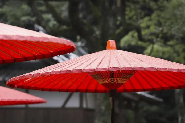 Kırmızı Şemsiye Yakın Çekim Japon Tarzı Şemsiye — Stok fotoğraf
