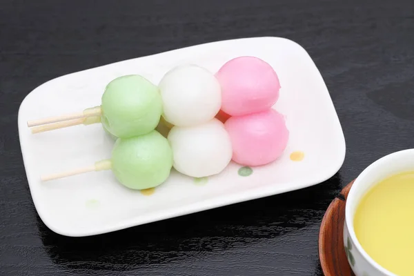 Japon Geleneksel Şekerleme Sanshoku Dango — Stok fotoğraf