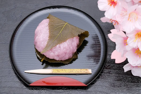 Confeitaria Japonesa Sobremesa Sakura Mochi Feita Bolo Arroz — Fotografia de Stock