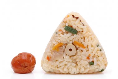 Onigiri, Japon gıda, Japon pirinç topu, Takikomi gohan ile pirinç üçgeni 