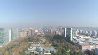 Bir park ve şehir Santiago, Şili için havadan görünümü