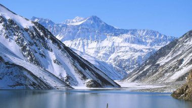 Dağ kar ve doğa manzara