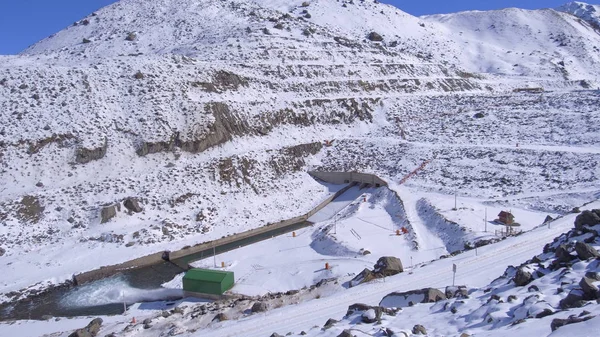 Dağ kar ve doğa manzara