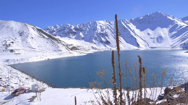 Dağ kar ve doğa manzara