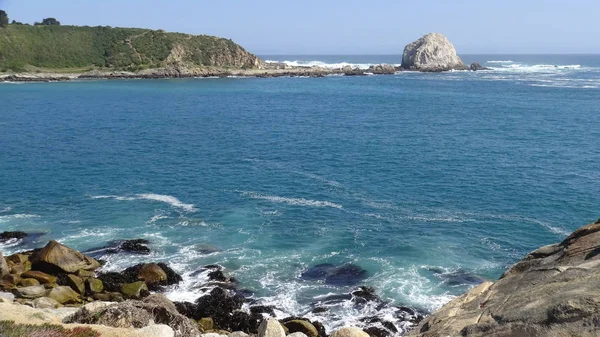 Manzara Plaj Kayalık Uçurum Deniz Doğa — Stok fotoğraf